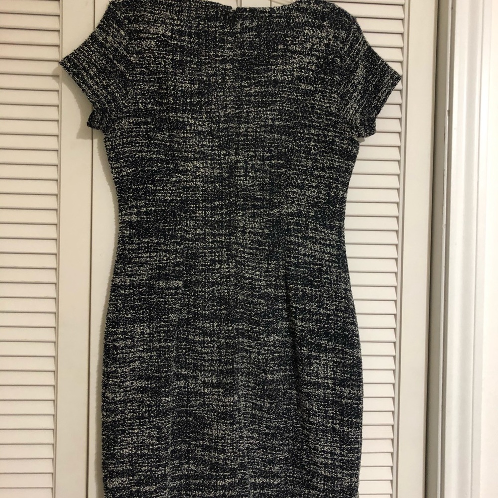 Beautiful Banana Republic dress size 6 - Picture 5 of 5